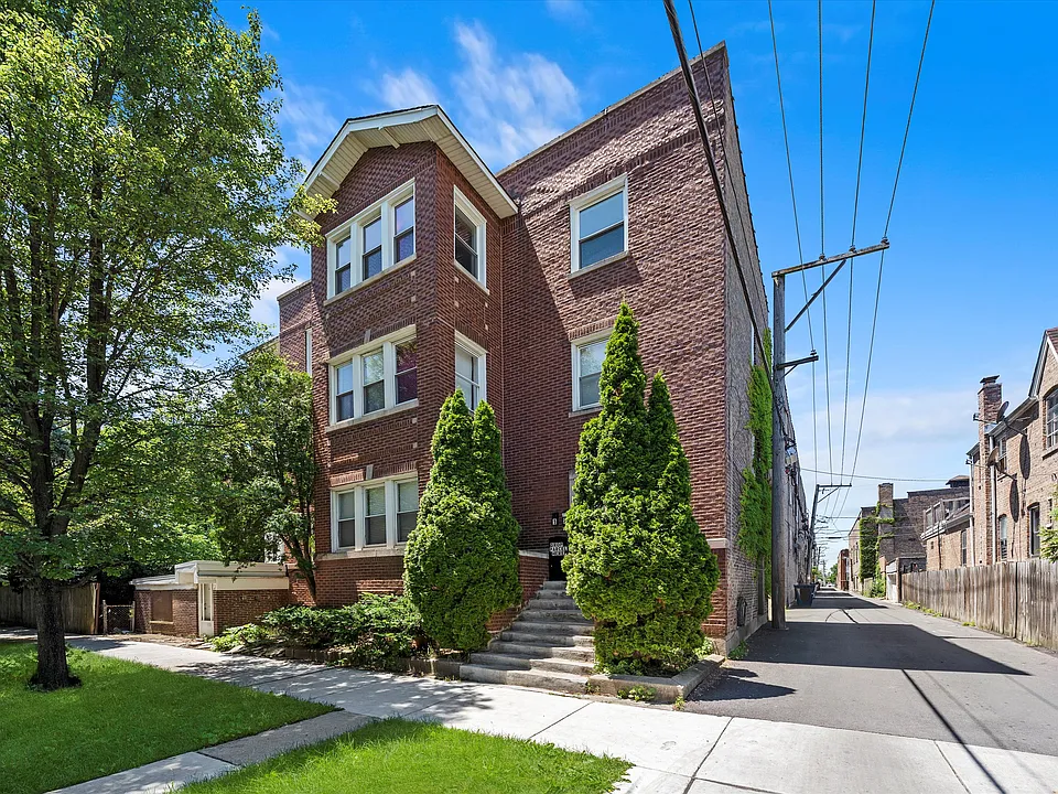 6648 S Albany Ave #3