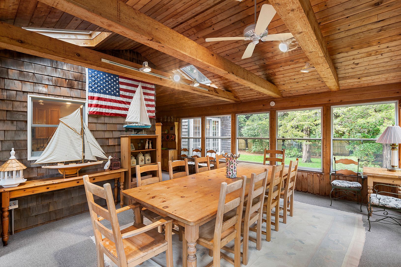  Spacious All Season Sunroom
