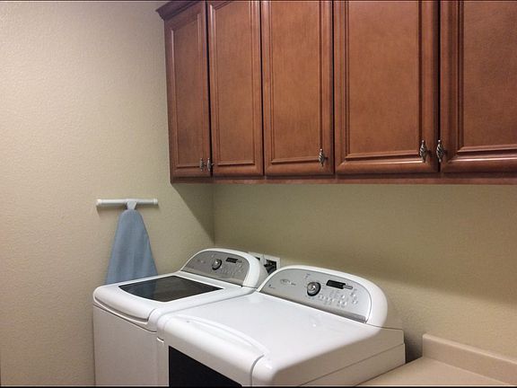 3rd image of 2454 Windwood Way