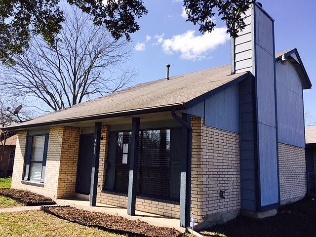 1st image of 4555 Lakebend West Dr