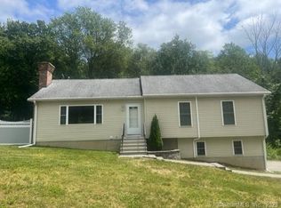 43 Canterbury Tpke, Norwich, CT 06360