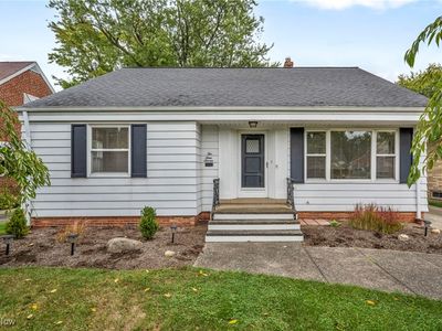 297 E 260th St, Euclid, OH, 44132