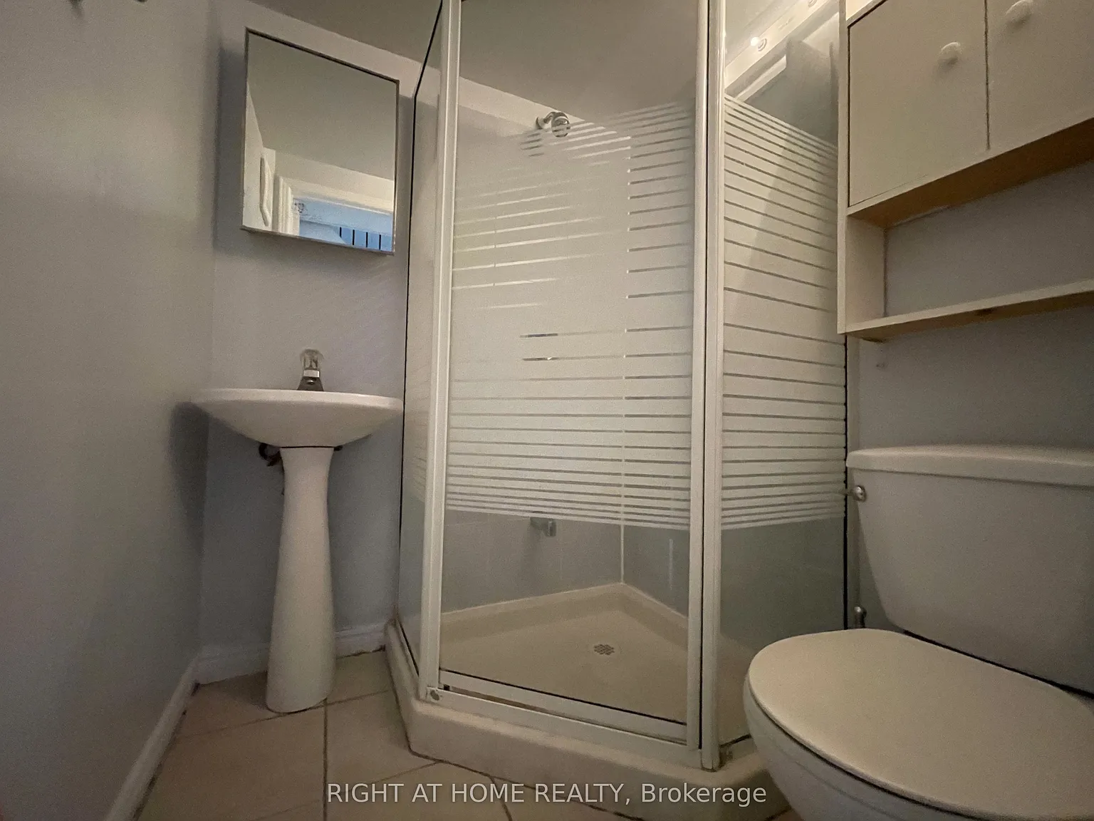 1 bed, $1,099 — Photo 4