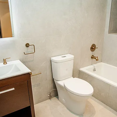 Rented by Nooklyn NYC LLC | media 41