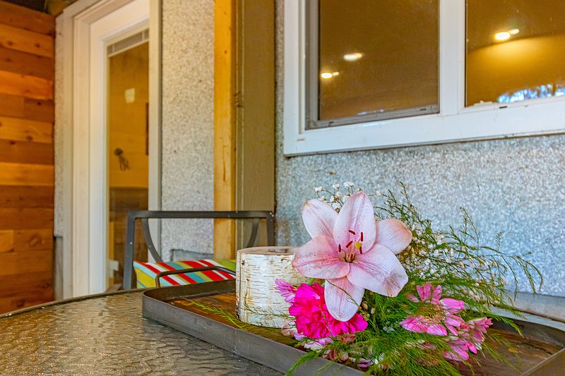 Saanich House for rent - 2 Bedrooms — photo 30