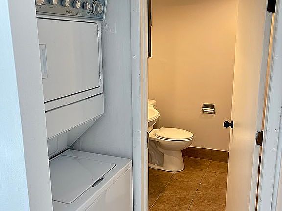 2nd image of 1016 Bayside Dr #1016