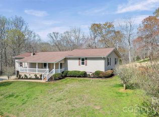 4698 Forest View Rd, Blacksburg, SC 29702