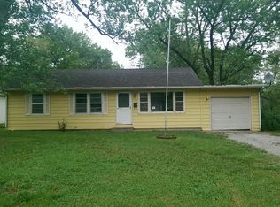 915 Hazel Pl, Mexico, MO 65265