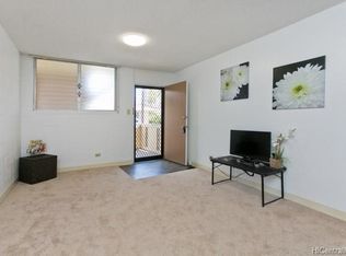 1106 Hassinger St APT 201, Honolulu, HI 96822