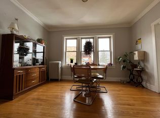 3117 W Sunnyside Ave APT 3, Chicago, IL 60625
