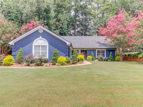 3191 Governors Ct, Duluth, GA 30096