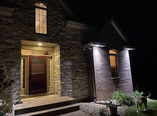 20360 Kerry St NW, Oak Grove, MN 55011