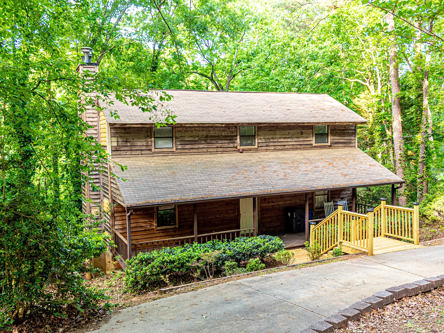 3 bed, 3.5 bath, 1920 sqft, $2,150 — Photo 1