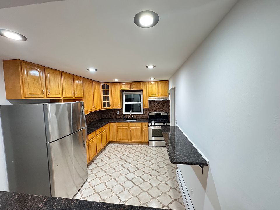 1st image of 1316 Standard Ave #2