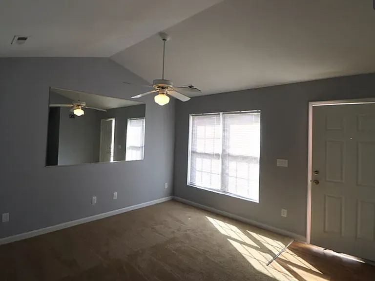 6931 Loretta Pl — Photo 2