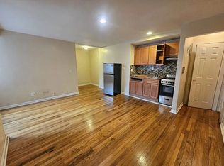 92-41 190th St #3G, Hollis, NY 11423