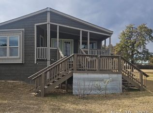 221 Farmhouse Rd, Springtown, TX 76082