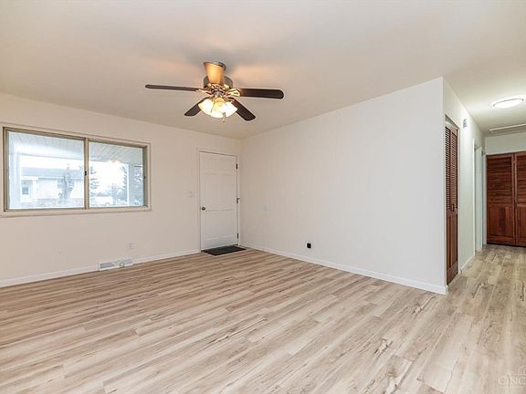 5th image of 2595 Cornwall Dr