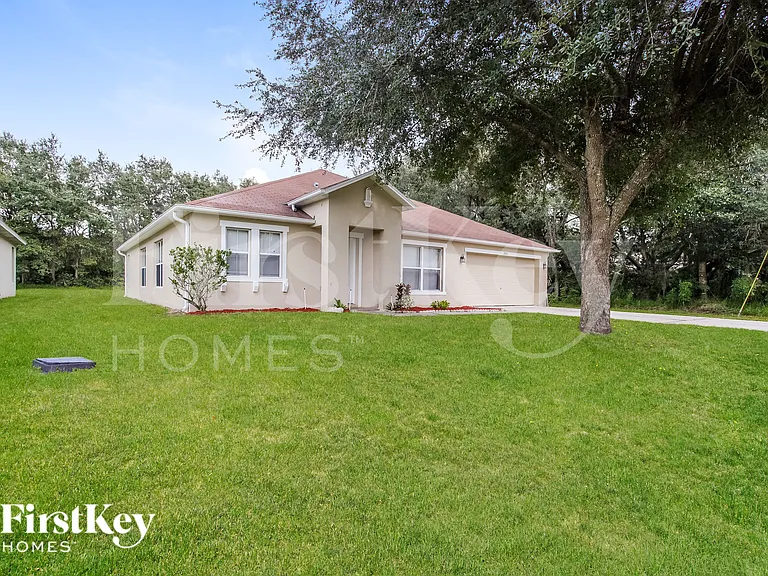 1932 Michigan Ct — Photo 2