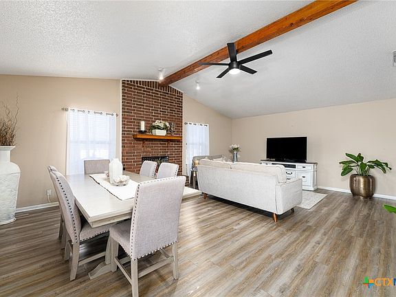5th image of 3209 Timber Oak Dr