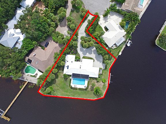 2nd image of 156 Gulfstream Dr