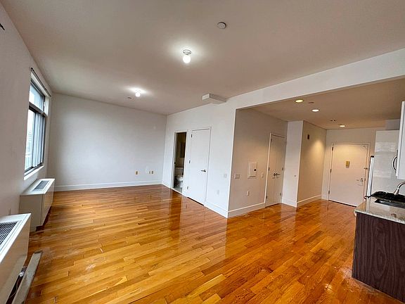 2nd image of 836 Bergen St #439