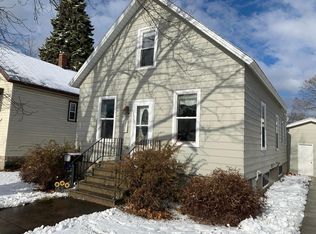 1218 Daggett St, Marinette, WI 54143