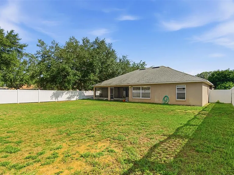 896 Princeton Dr — Photo 27