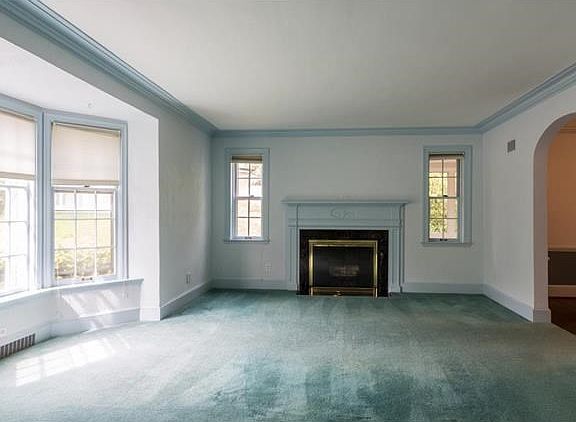 4th image of 8145 Cornell Ct
