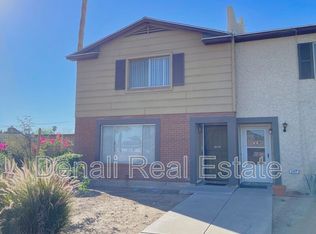 2329 E Cactus Rd, Phoenix, AZ 85022