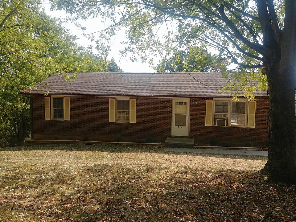 1st image of 3155 Roanoke St #A
