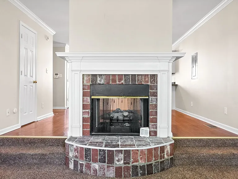Jockey Drive-3822 — Photo 14