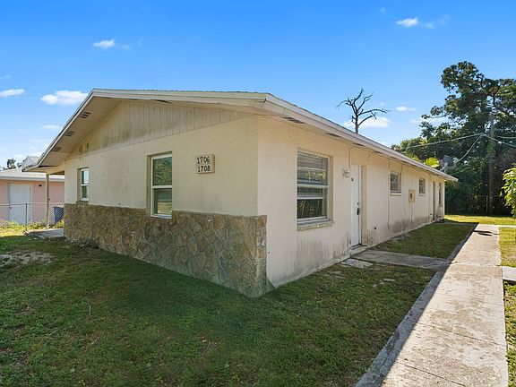 2nd image of 1706-1708 Cypress Dr