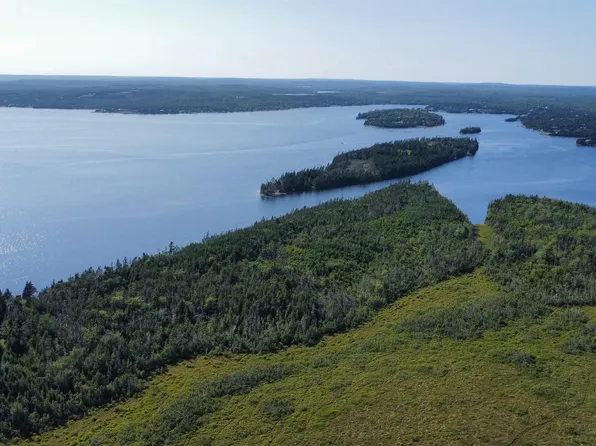 19 Highway 207 #L, Three Fathom Harbour, NS B0J 1N0