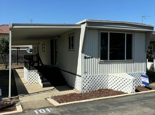 820 S Chinowth Rd #101, Visalia, CA 93277