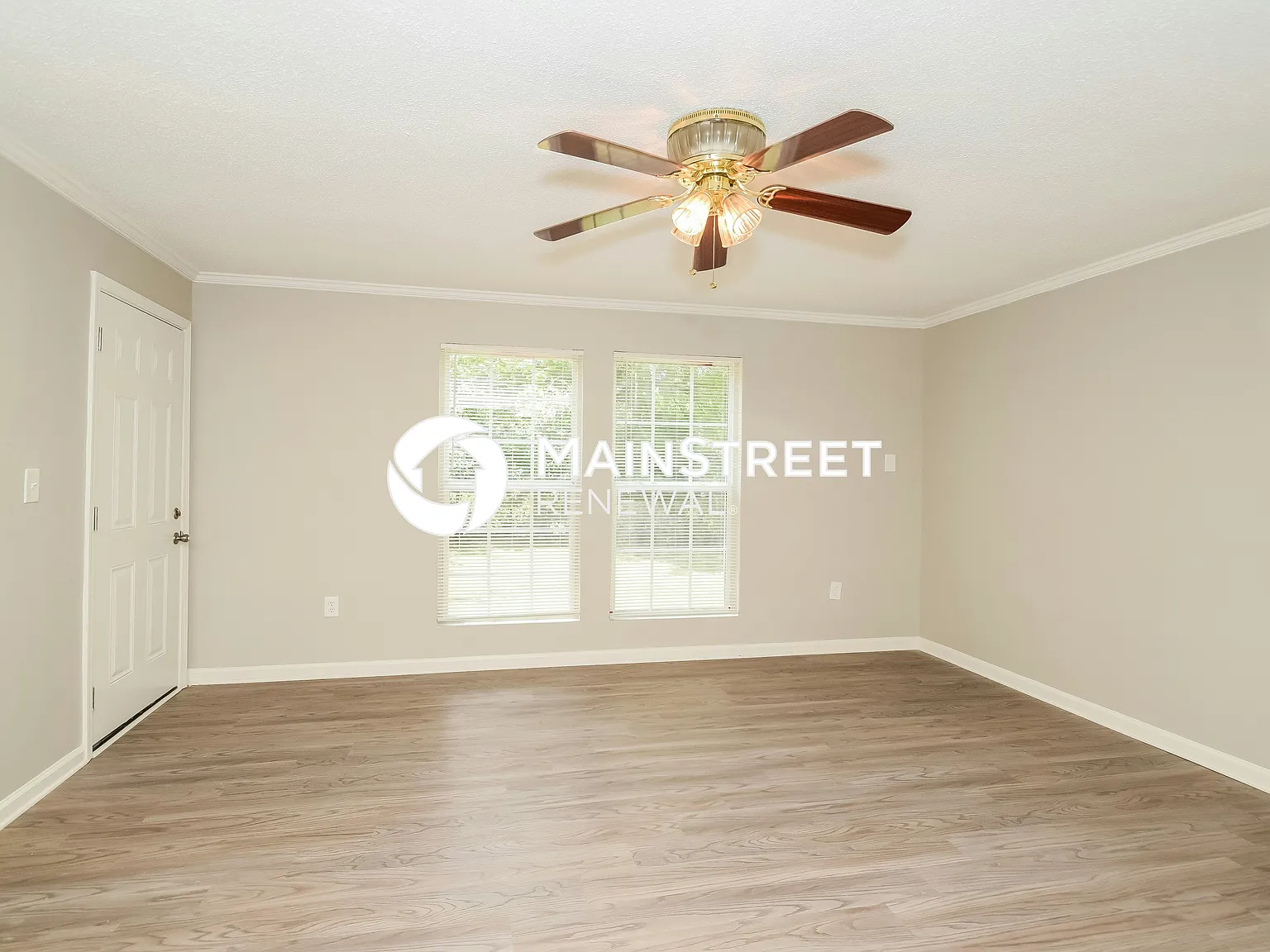 2024 13th Way N — Photo 2