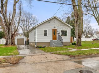 2503 61st St, Des Moines, IA 50322