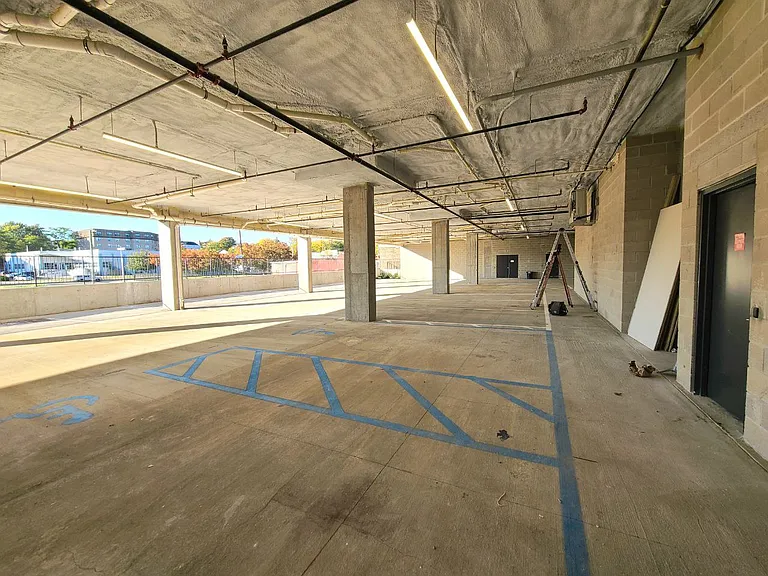 14 Livingston St #YI56 — Photo 11
