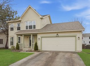 1658 Fiddyment Dr, Romeoville, IL 60446