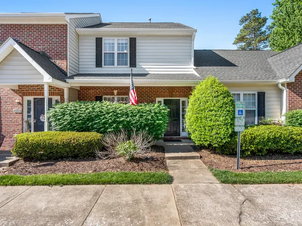 8707 Leeds Forest Ln, Raleigh, NC 27615