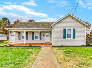 608 Bowman Ave, Salem, VA 24153