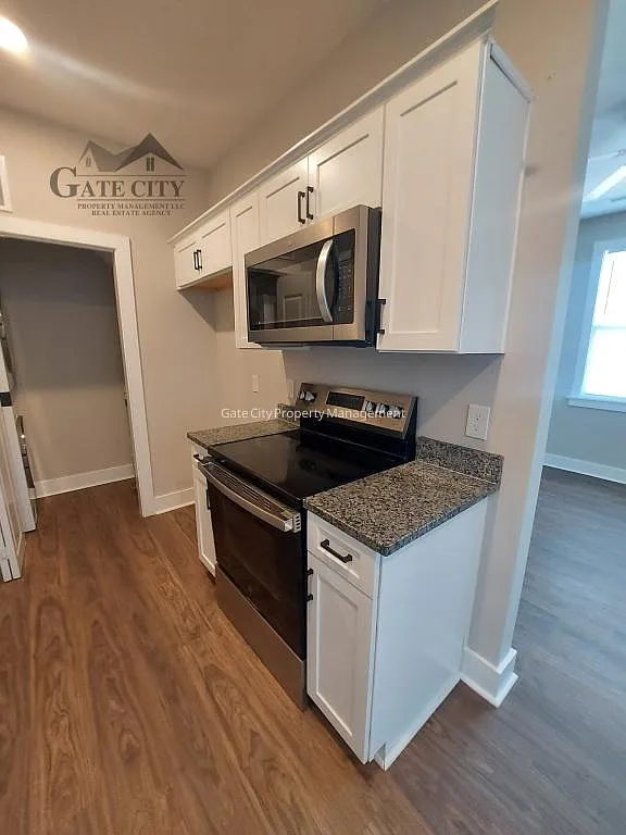 121 Diver Dr — Photo 4