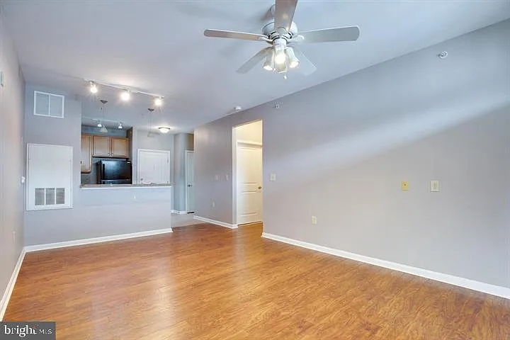 2665 Prosperity Ave #403 — Photo 25