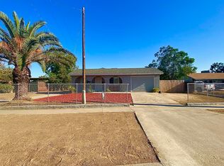 303 W 2nd St, Hanford, CA