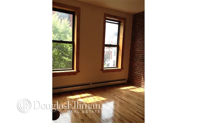 Rented by Douglas Elliman | media 37