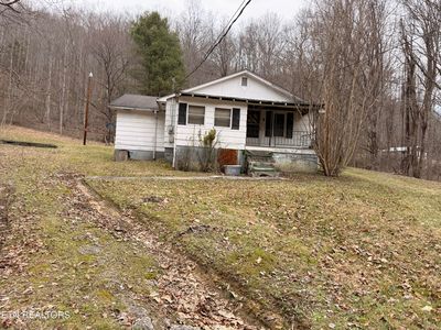 3682 Left Poor Valley Rd, Pennington Gap, VA, 24277
