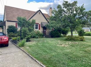 1040 Silver Ln, Mc Kees Rocks, PA 15136