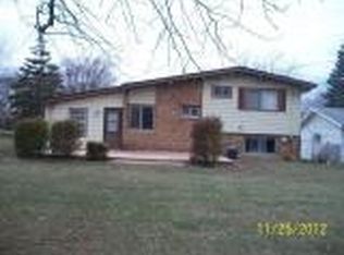 249 Willow St, Frankfort, IL 60423