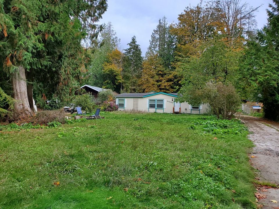 1st image of 20560 Stephen Dr NE