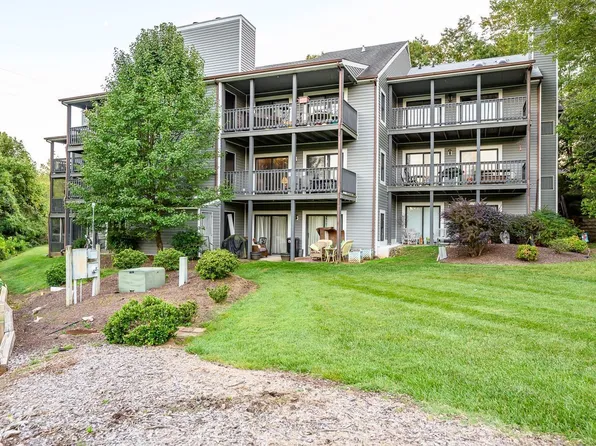 1926 Canterbury Ct APT 304, Lynchburg, VA 24503